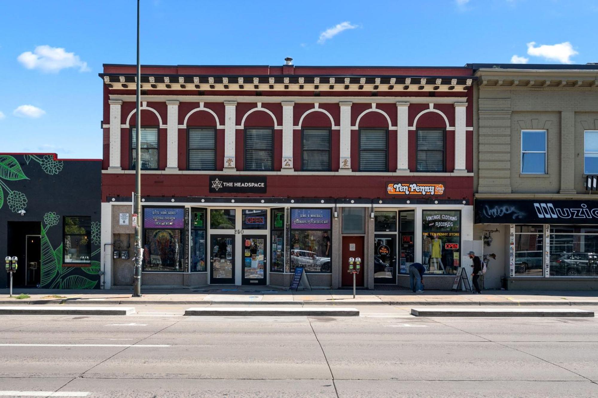 Downtown Off Broadway Nightlife Nearby Parking * Denver